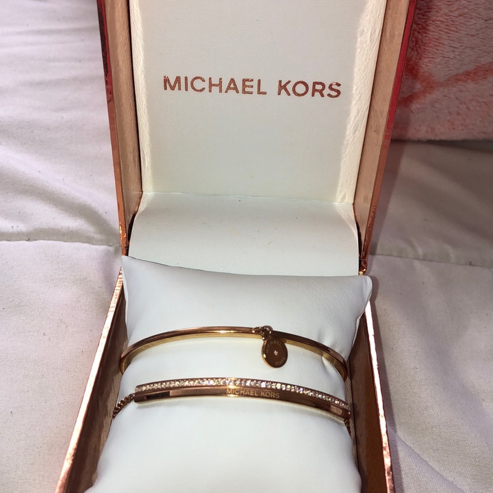 Michael kors bracelet set